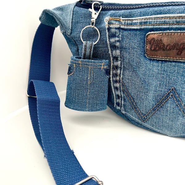 Mini denim skirt keyring  