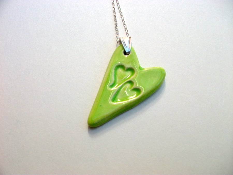 Hearts ceramic pendant necklace - Sterling Silver