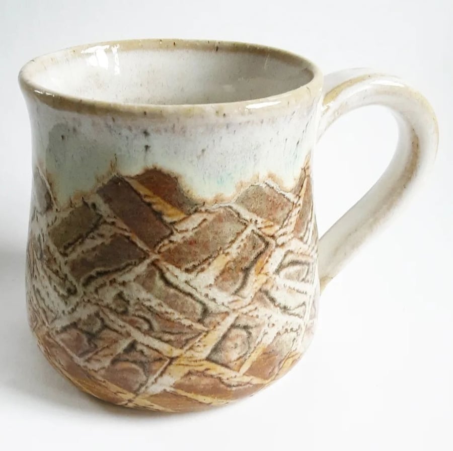 Caramel and Cream Patterned Glazed Mug - Hand Thrown Stoneware Ceramic Mug 
