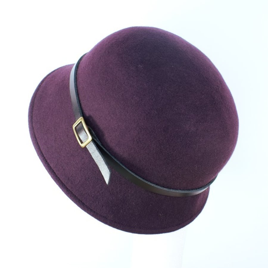 Plum Felt Cloche Hat - Womens Winter Hat, 1920s Cloche