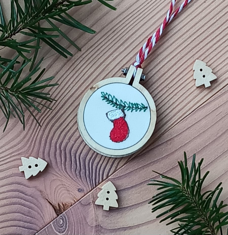 Mini Embroidery Hoop with Christmas Stocking