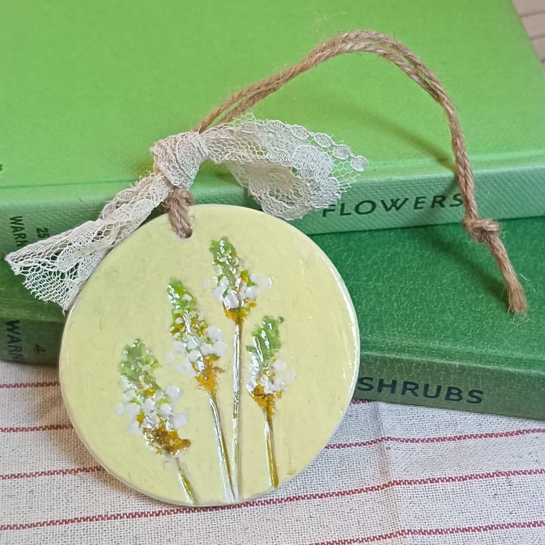 Ribwort Plantain clay imprinted and hand painted decoration 