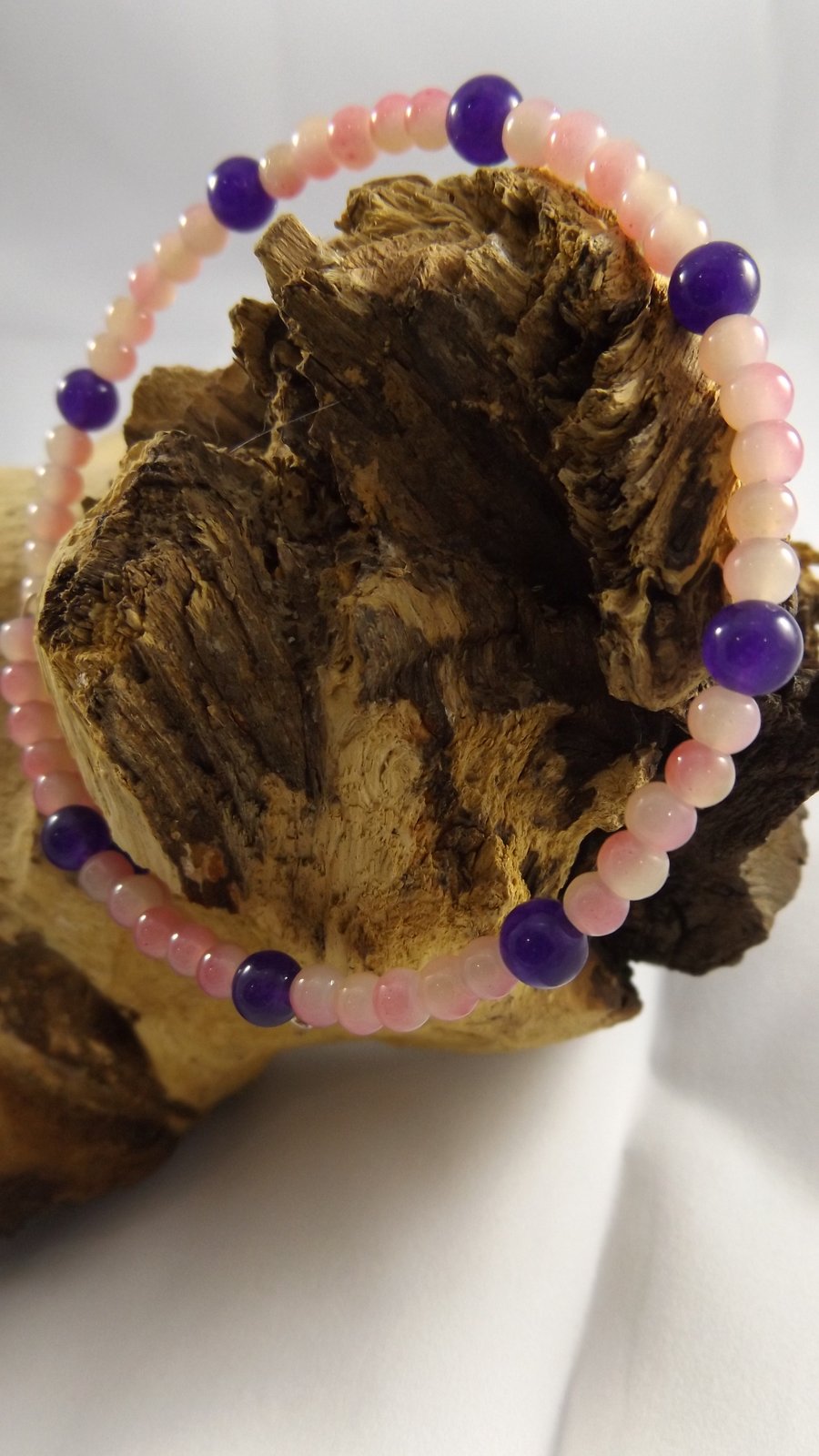 pink and purple beaded memory wire bracelet