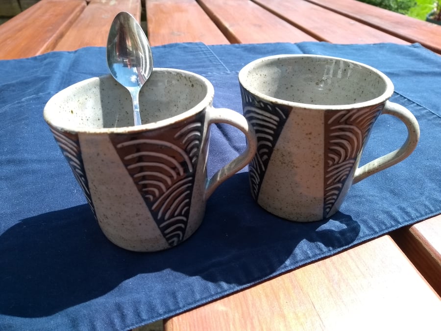 Stoneware tea or coffee mug 