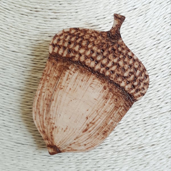 Pyrography acorn brooch