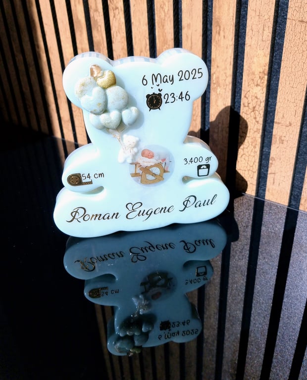 Personalised Baby Resin Keepsake Bear-Shaped Newborn Gift with Birth Stats