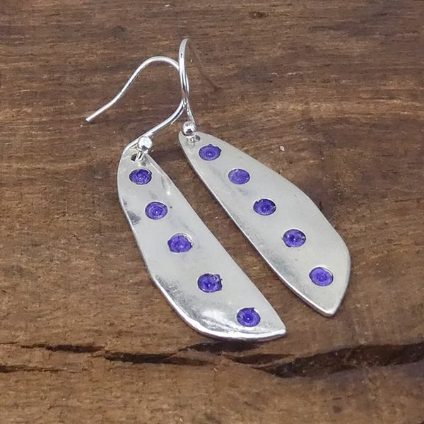 Silver spotty earrings, purple