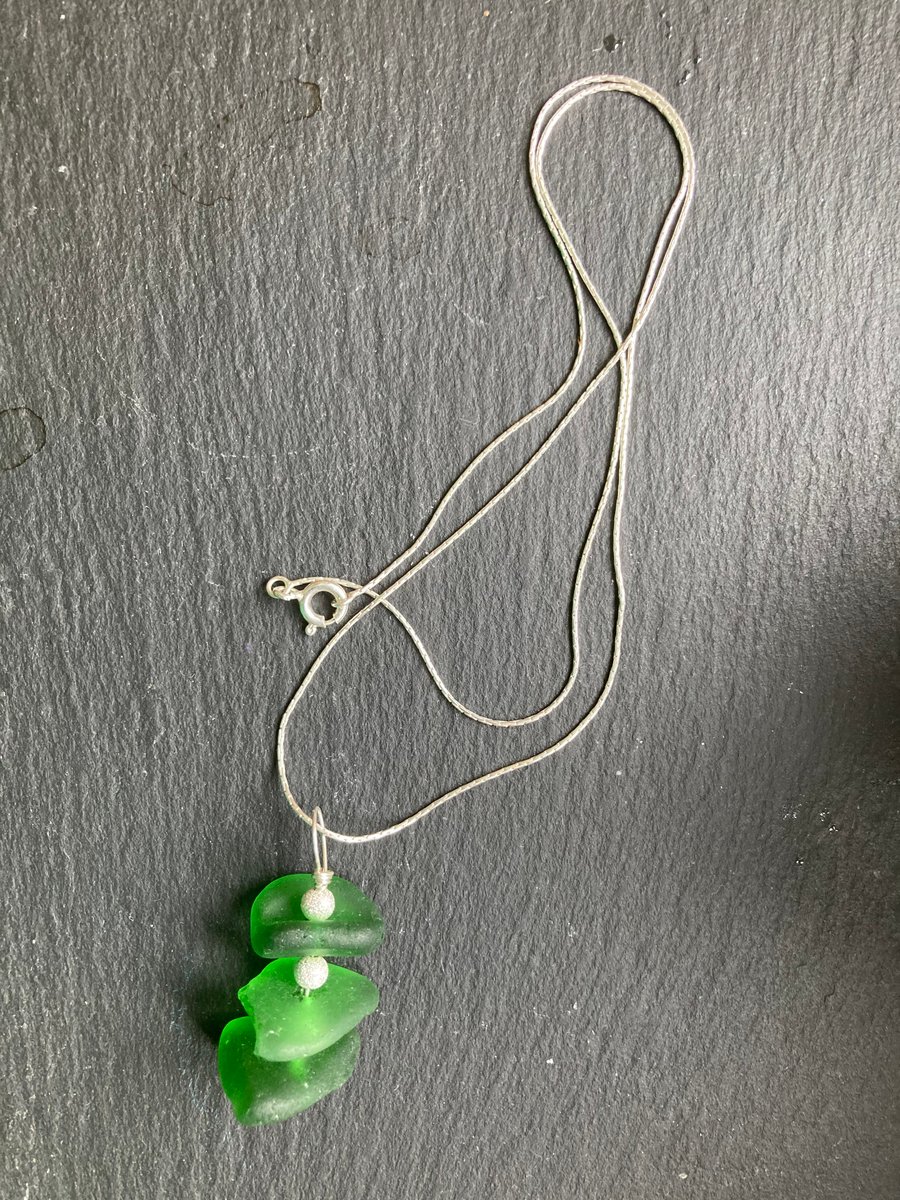 Rich green, 3-piece seaglass pendant on a 18in sterling silver chain