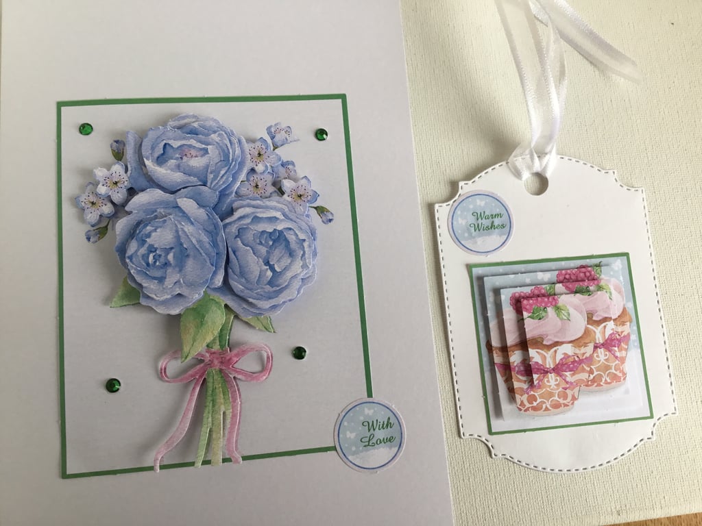 Mothers day card and gift tag. Birthday card. Mum card. CC149