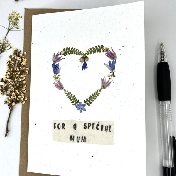 Handmade Pressed Flower Heart, Mother's Day, Birthday Card 