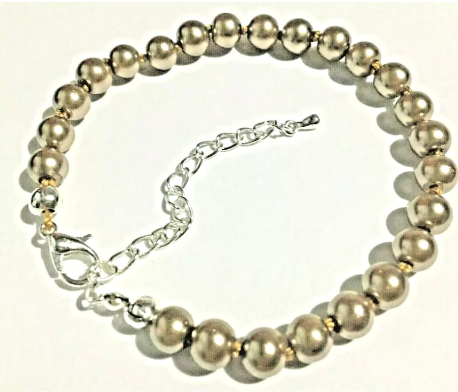 Hand Knotted.Caramel Coloured Faux Pearl Bracelet. 7.5" Length. 