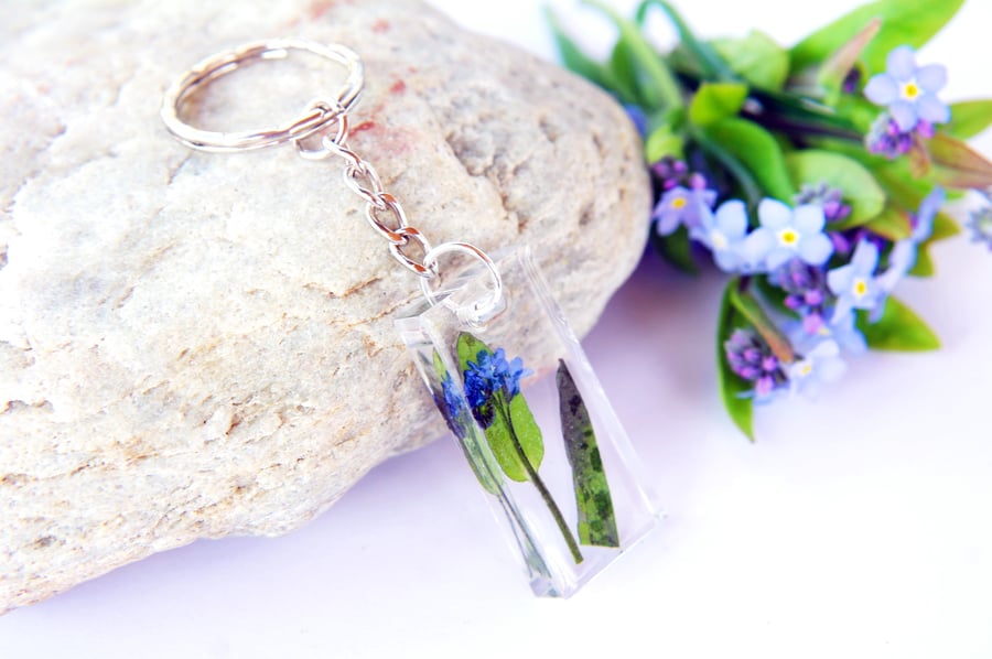 inspired by nature resin keyring with real forget me not flower