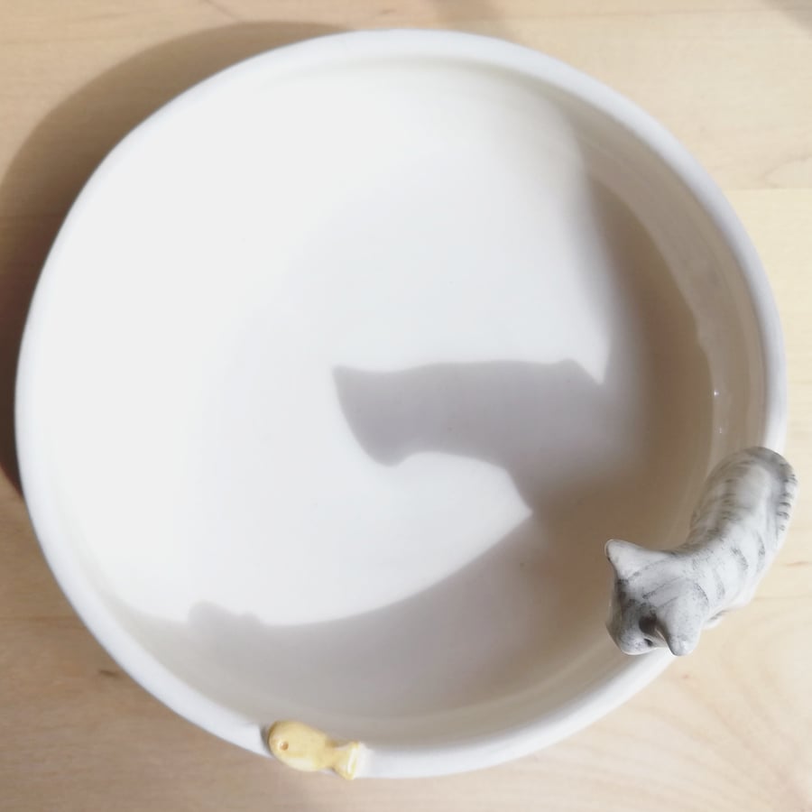 Ceramic cat bowl handmade with tiny tabby cat and fish