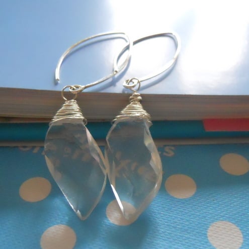 ♥ Crystal rock sterling silver earing‏