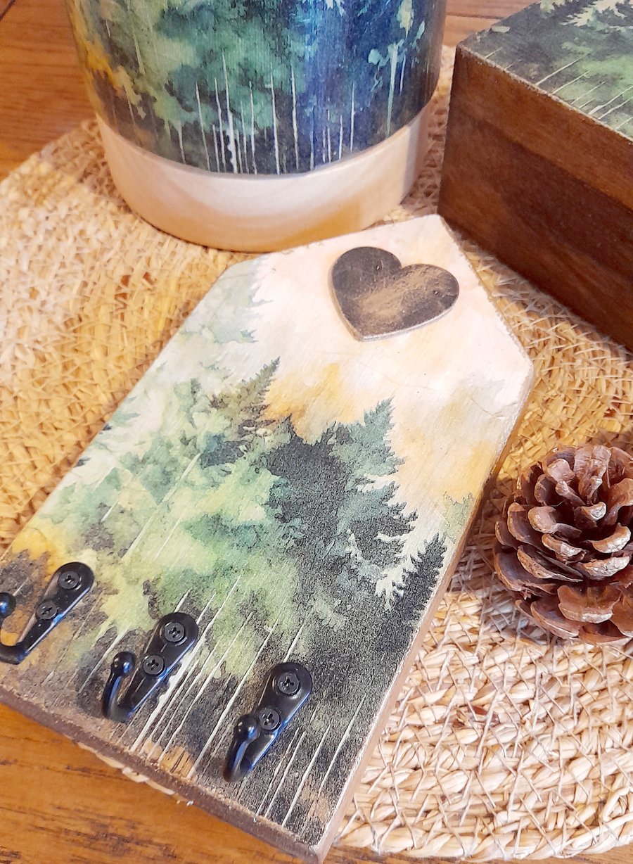 Woodland Forest Wooden Keyhanger 