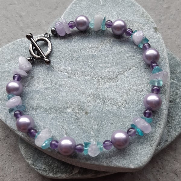Shell Pearl Amethyst and apatite Beaded Bracelet Black Plated