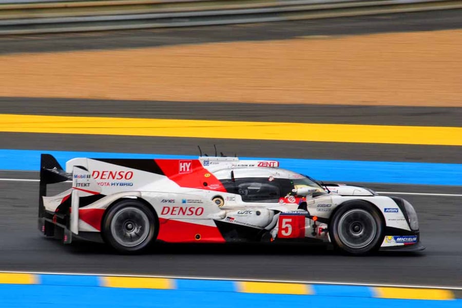 Toyota TS050 Hybrid no5 24 Hours of Le Mans 2016 Photograph Print
