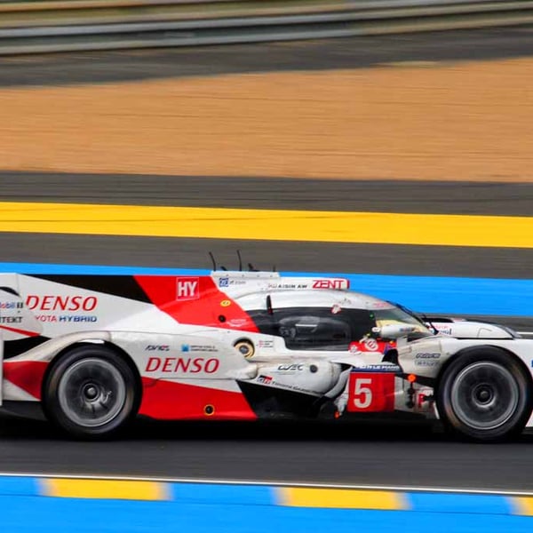 Toyota TS050 Hybrid no5 24 Hours of Le Mans 2016 Photograph Print