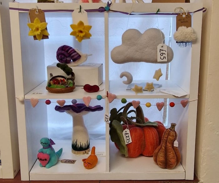 Hark Arts & Crafts