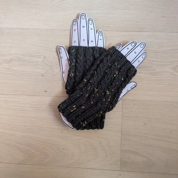 Fingerless Gloves - Wrist Warmers - Ladies Gloves