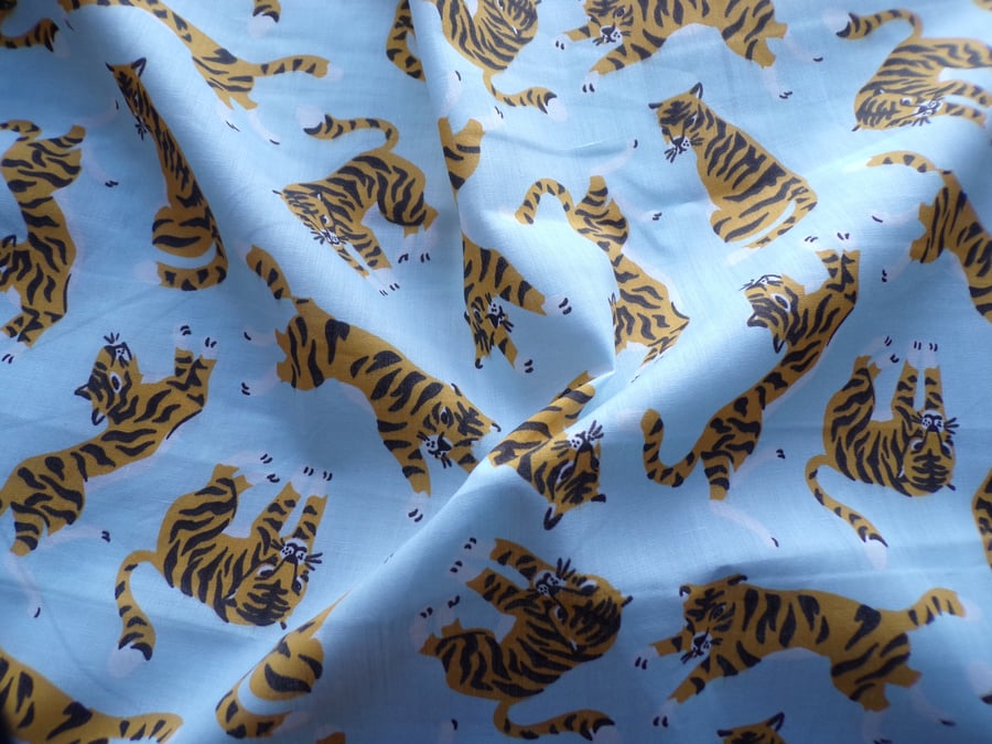 Half Metre Of Tiger Polycotton Fabric 50 x 112 cm 