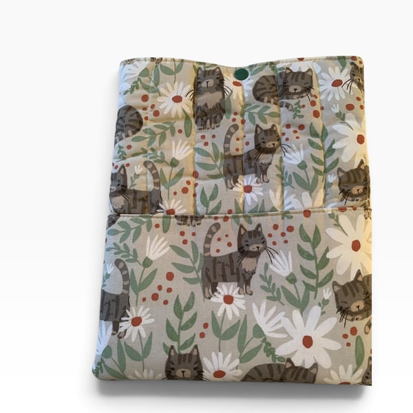 Cat Lover Reading Gift Set.  Handmade Book Sleeve with Accessories.