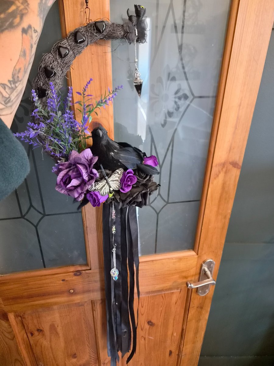 Moon wreath 