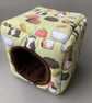 Guinea pig cosy cube house. Guinea pig cube house. Padded fleece lined house. - Image 1