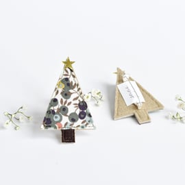 Christmas tree brooch, Christmas badge, festive pin, Christmas stocking filler  