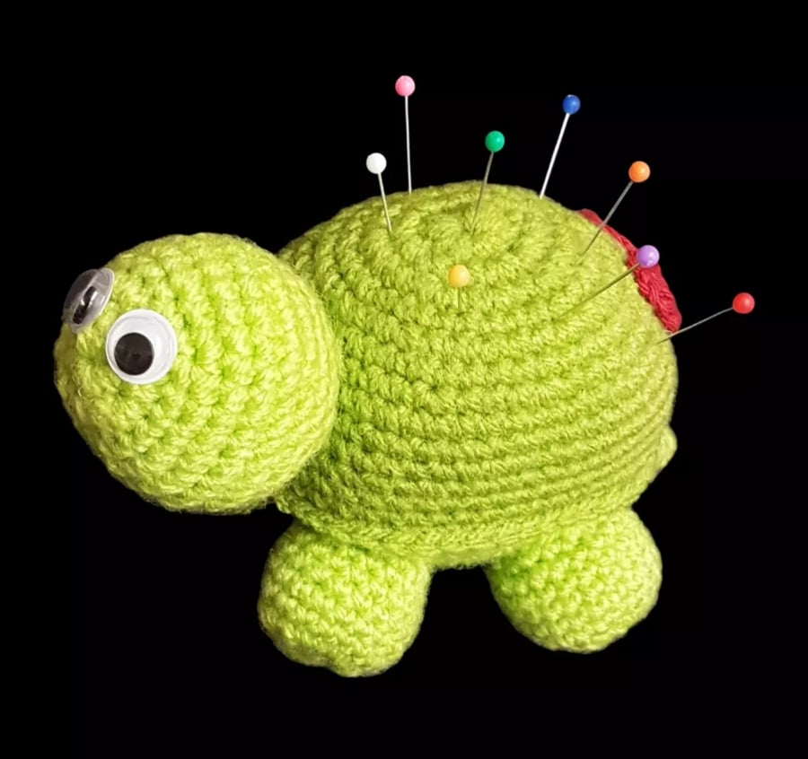 Crochet turtle pin cushion 