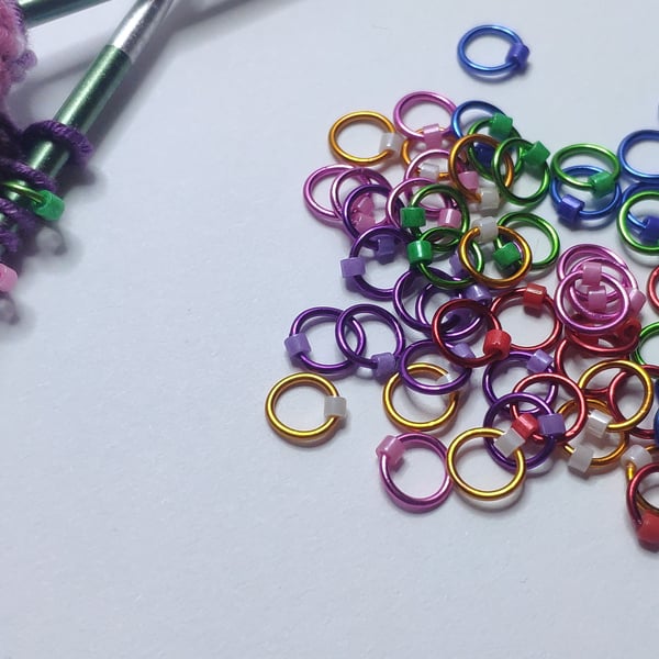 Rainbow stitch markers for lace weight