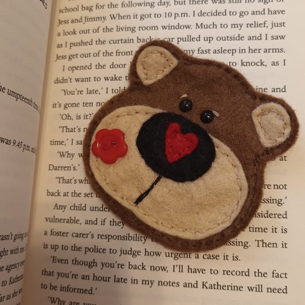 'Brown bear' bookmark,love to read,books,letterbox gift (red)