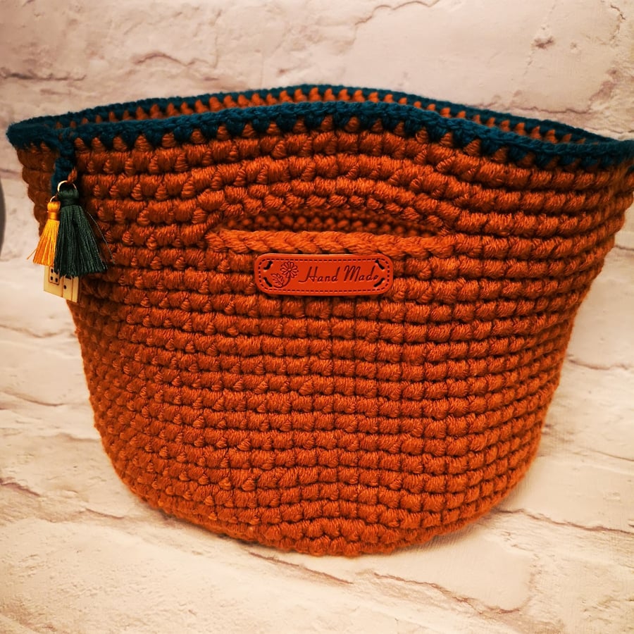 Crocheted Pumpkin Spice basket 