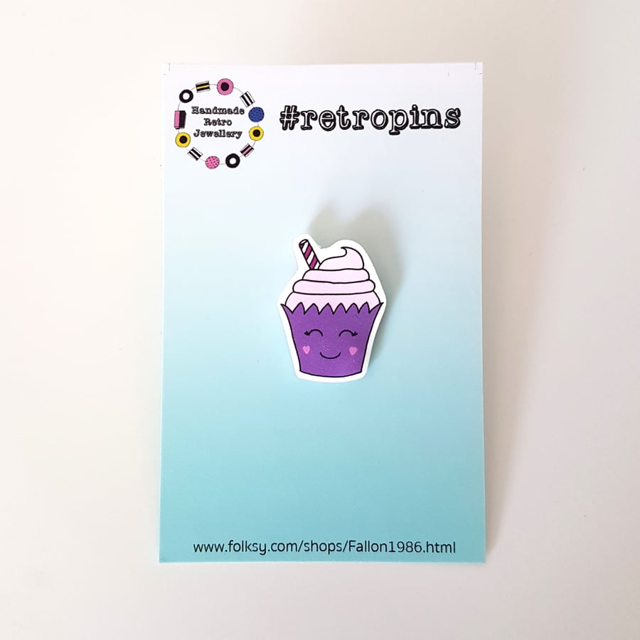 Retropins - Kawaii cupcake shrink plastic pin