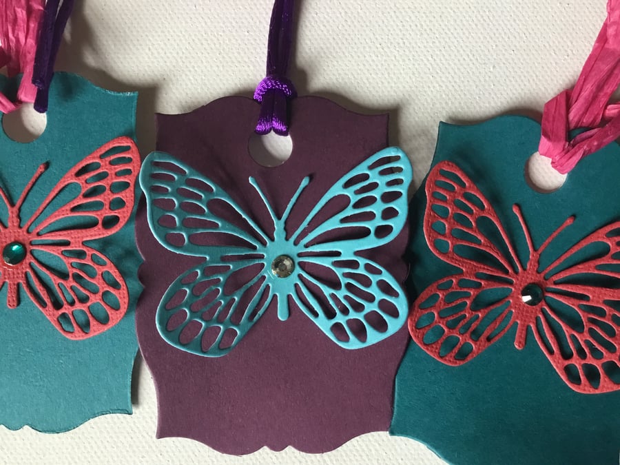 Butterfly gift tags. Set of 3 gift tags. CC798