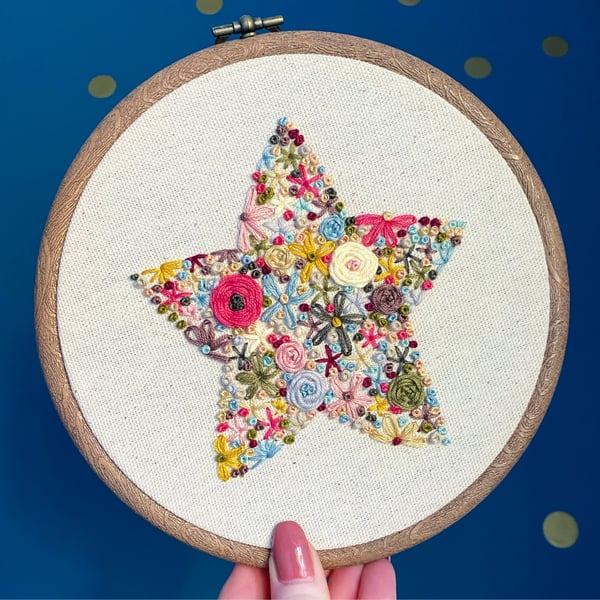 Curved Star Printable Embroidery Pattern
