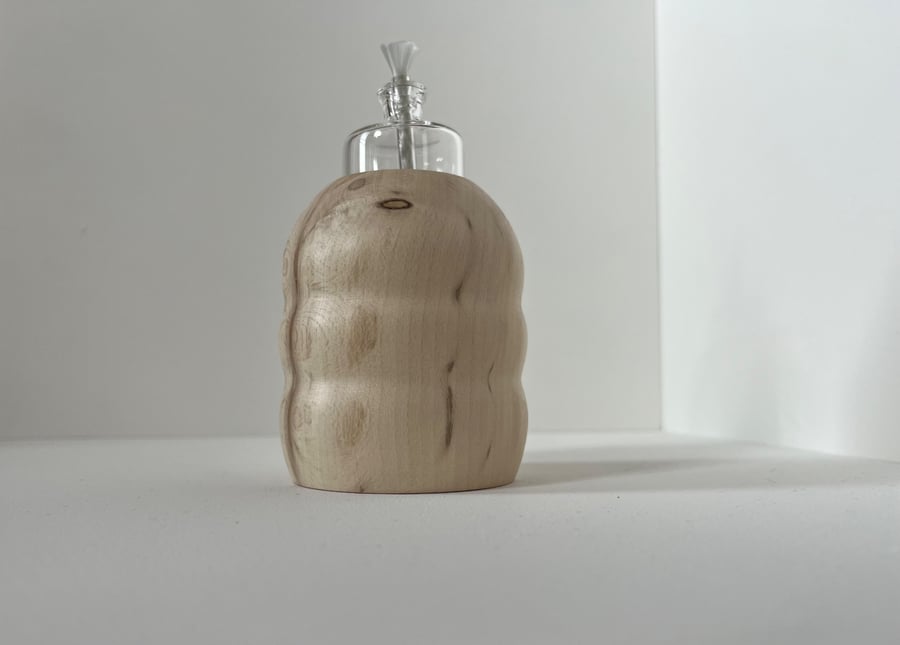 Wooden oil lamp