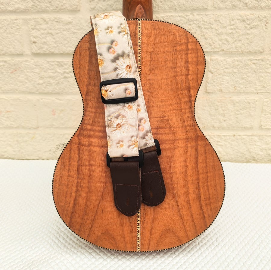  1.5 inch Wide Adjustable ukulele neck strap with Daisies