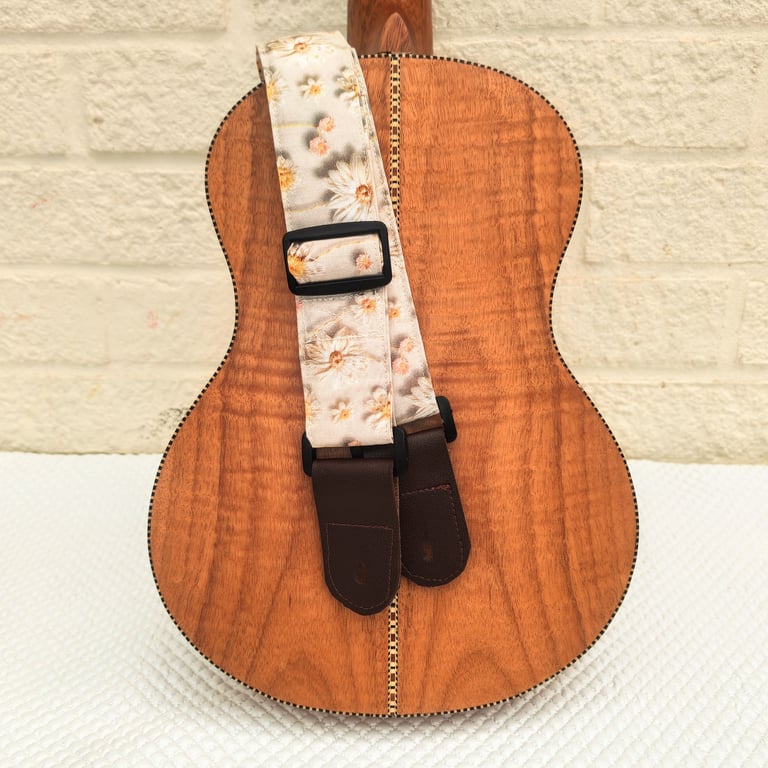  1.5 inch Wide Adjustable ukulele neck strap with Daisies