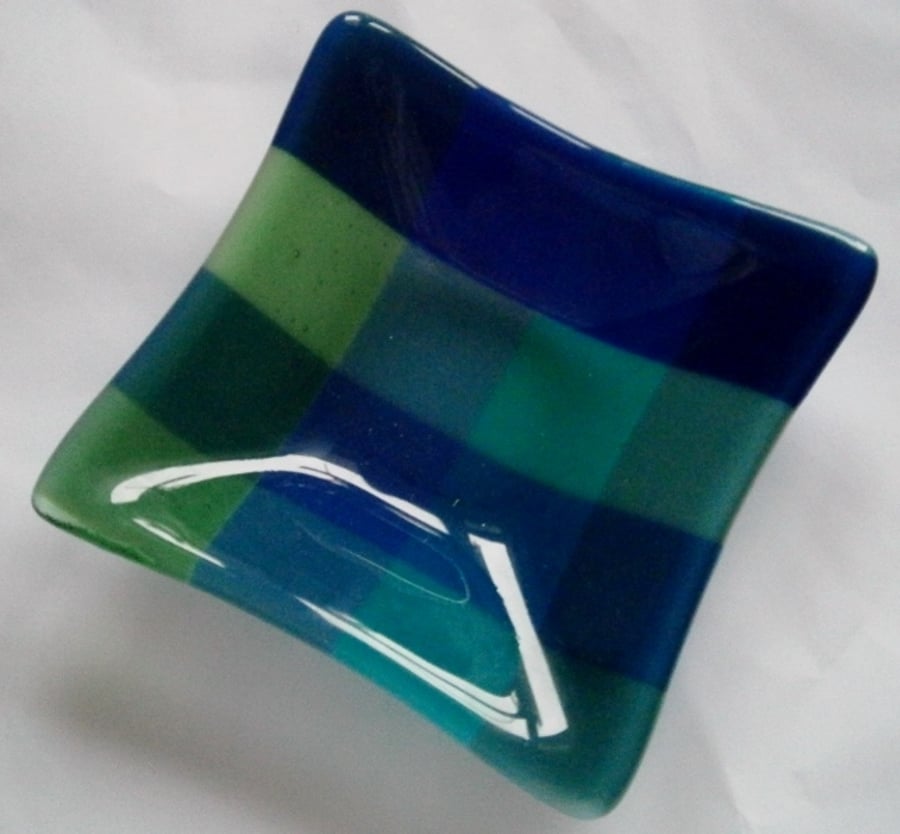Fused glass Tartan dish