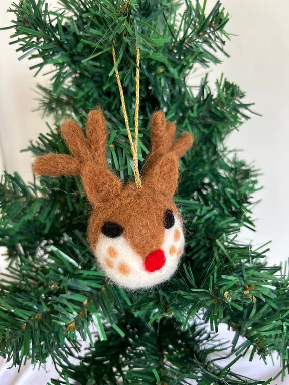 Retro Christmas Reindeer Needle Felted Decoration