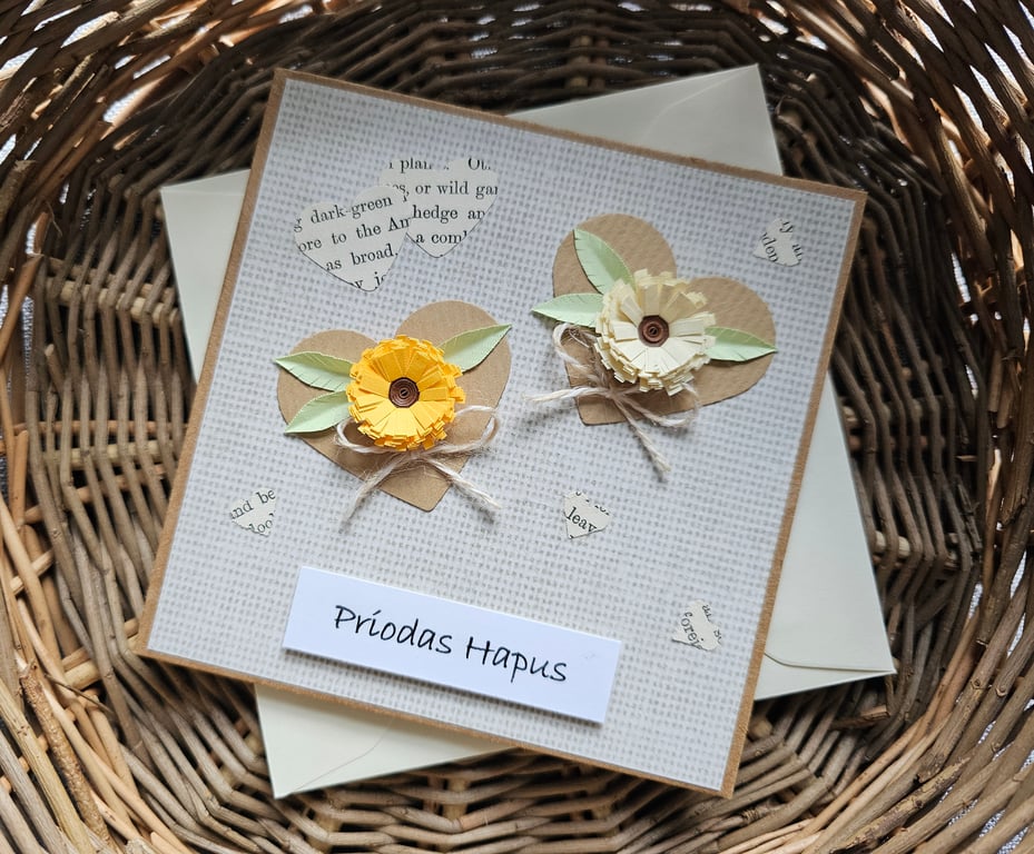 Welsh Rustic Wedding Card with Quilled Flowers "Priodas Hapus" Size 5" x 5"