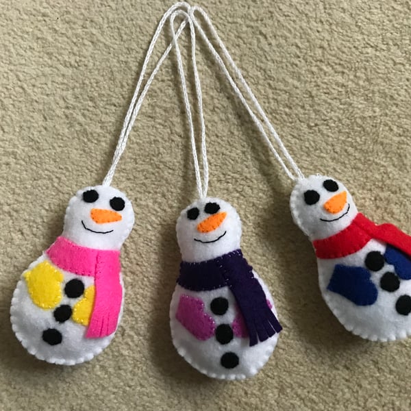 Set of three Felt Snowmen