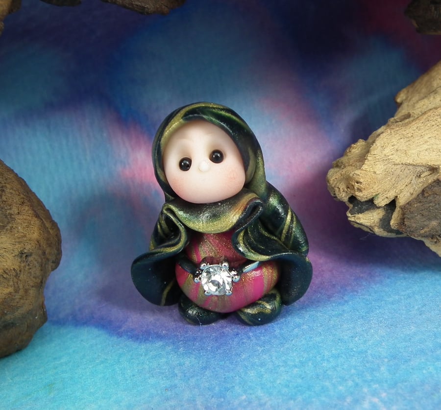 Tiny Gnome Maiden 'Bea' 1.5" OOAK Sculpt by Ann Galvin