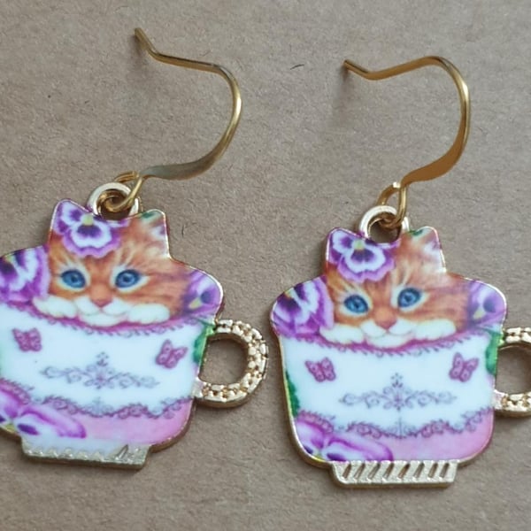 18k gold plated earrings with cute kitsch kitty charms ginger cat lilac floral 