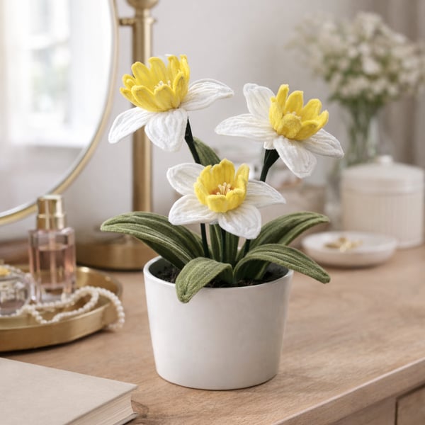 Handmade Daffodil Flower Pot, Pipe Cleaner Flowers, Everlasting Spring Flowers,