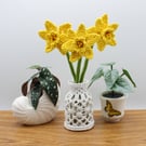  macrame flowers, vase of  daffodils 