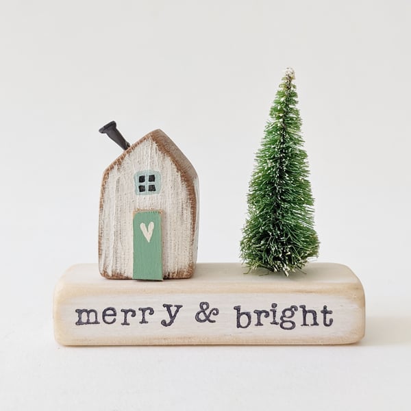 Little Wooden Handmade House in a Bag with Christmas Tree 'Merry & Bright' 