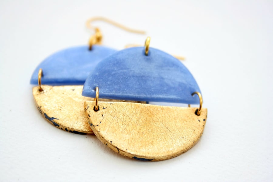 Agate blue and gold split circle dangle earrings