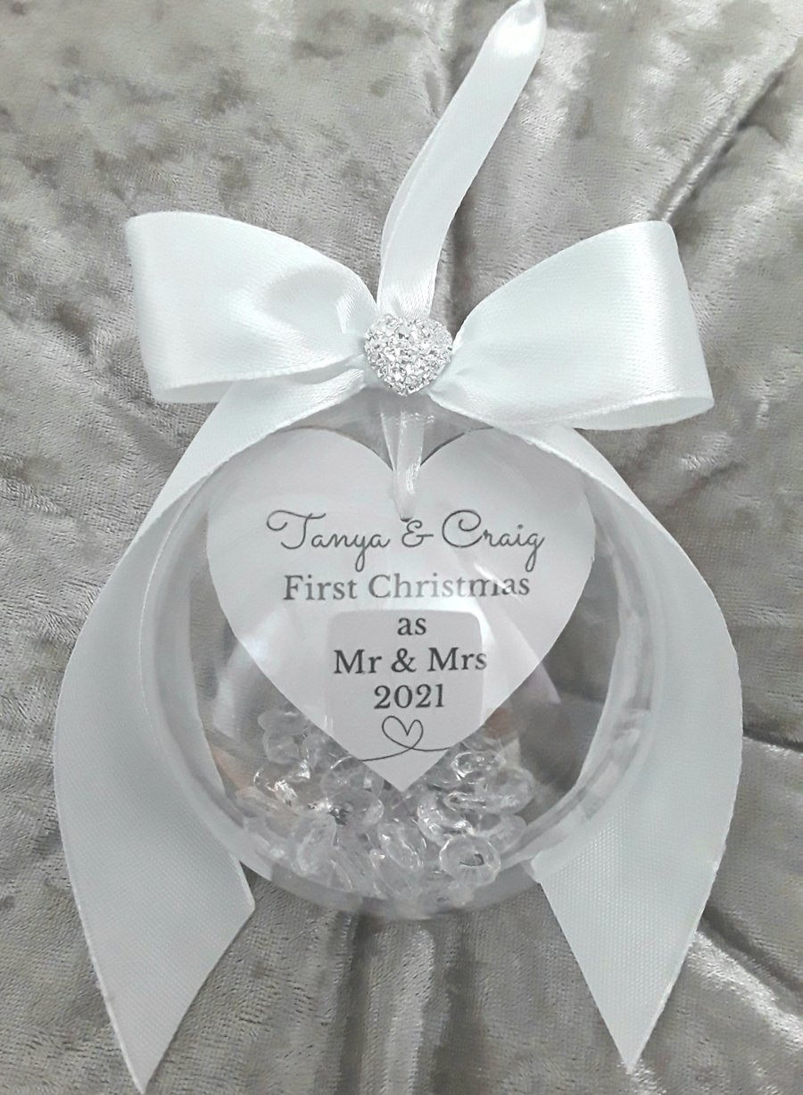 8cm Beautiful First Christmas as Mr and Mrs Bauble, Mr and Mrs Ornament, Persona